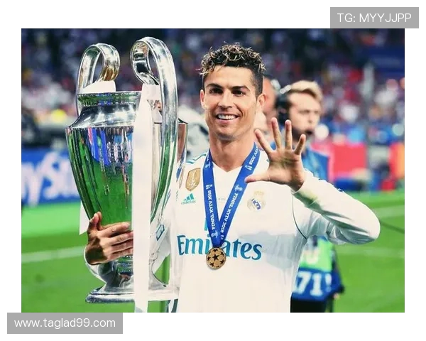 老队友重逢赛后C罗与本泽马深情握手相拥展现真挚情谊的温情时刻