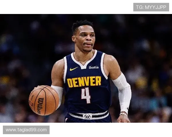 原创威少解锁1400记三分里程碑：神迹现役第3 仅输保罗詹姆斯